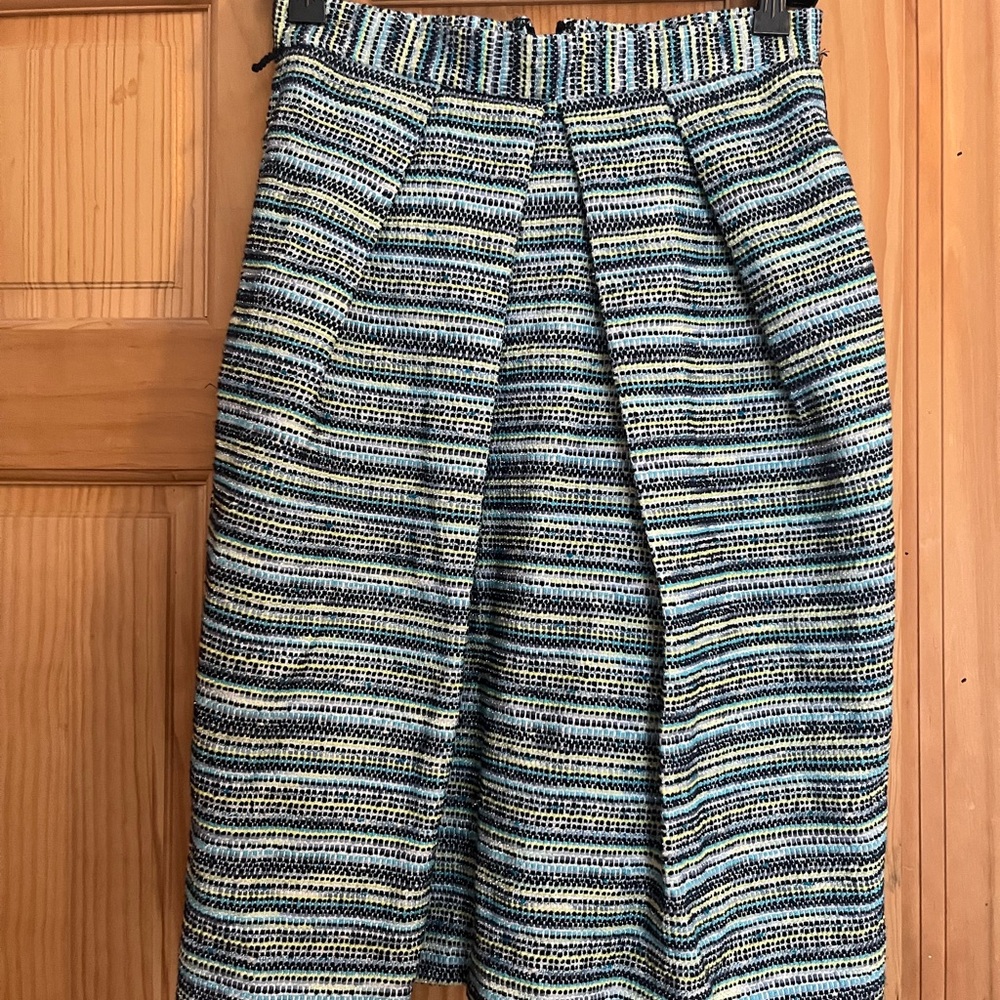 Elegant Blue and White Striped Midi Skirt